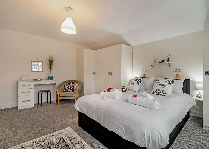 2 Bed In Stratford-Upon-Avon 94299